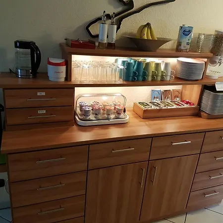 Willi's Gastezimmer / Ferienwohnung 3* Kottenborn