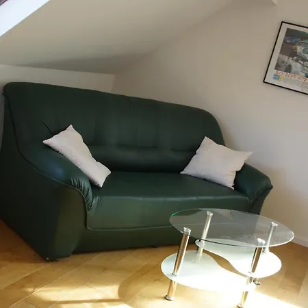 Willi's Gastezimmer / Ferienwohnung Gæstehus Kottenborn