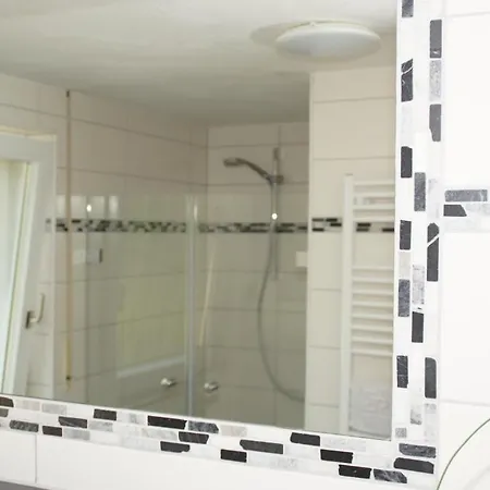 Willi's Gastezimmer / Ferienwohnung 3* Kottenborn