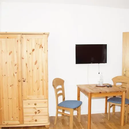 Gæstehus Willi's Gastezimmer / Ferienwohnung 3*
